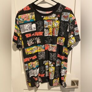 Men’s Tom and Jerry shirt